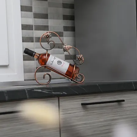 Dellis House アパート *